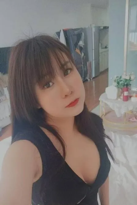 天河大奶骚婷婷