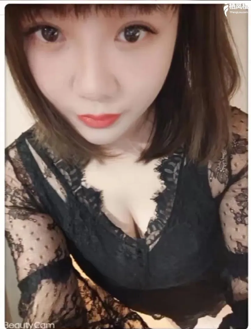 坛子口风骚温柔大奶兼职