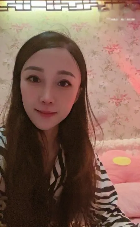 气质御姐范
