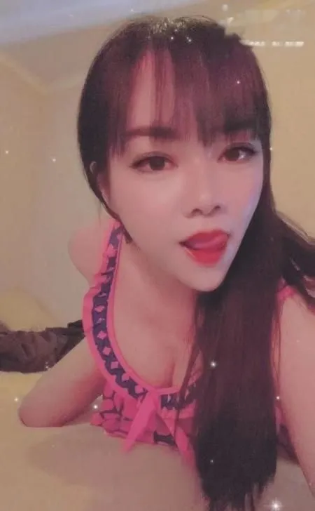花果园大奶子骚妇