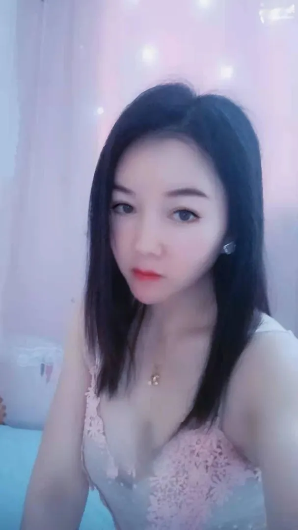 大波小腰精妲己
