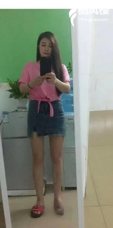 服务型熟女小莉