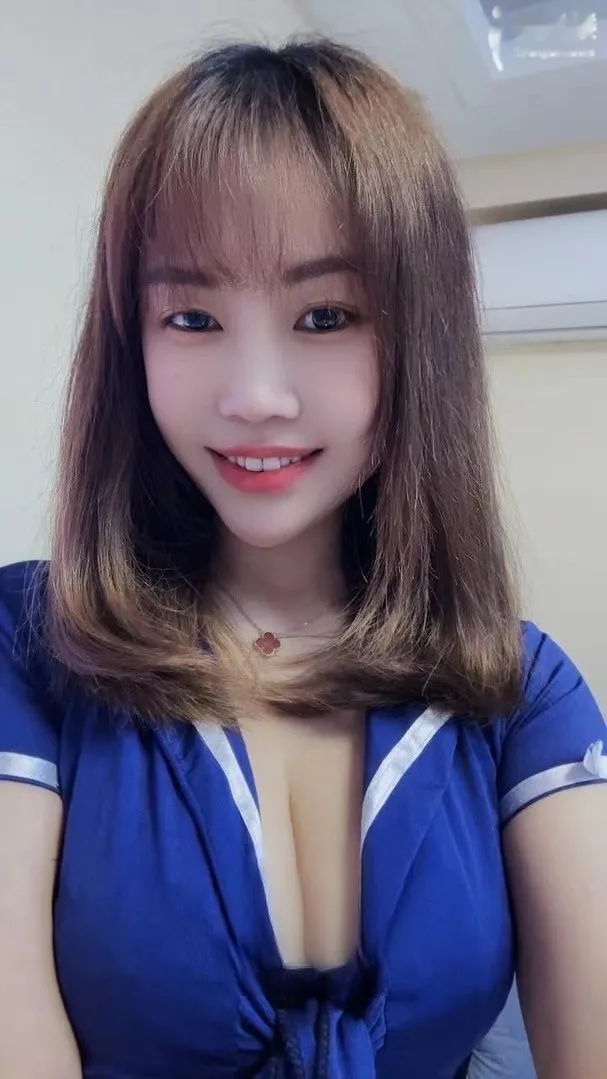 罗湖大奶萌萌