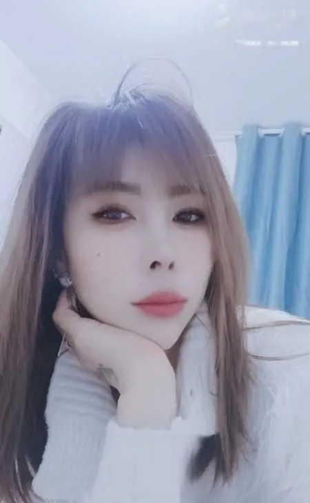 六合少妇
