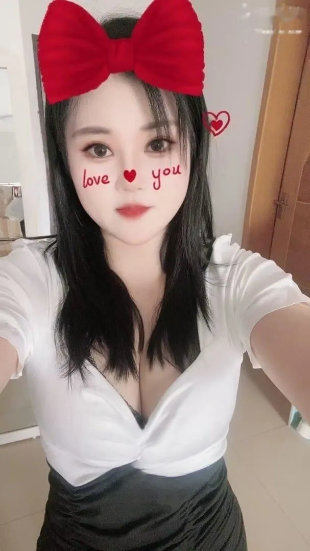 敦煌路大奶小胖妞