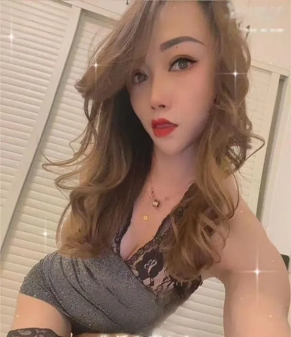 渔网袜激情少妇婉儿