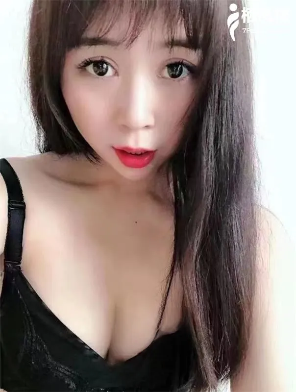 小少妇C杯手感不错