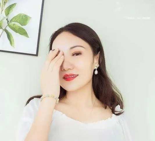 宝安大胸少妇