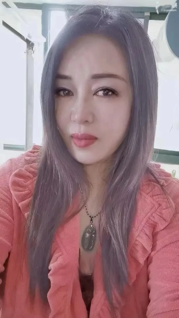 黄埔熟女骚狐狸
