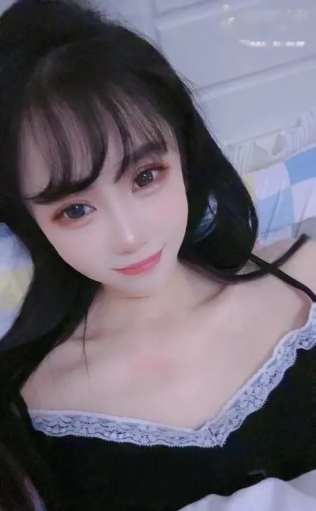 叫声好骚的小姐姐