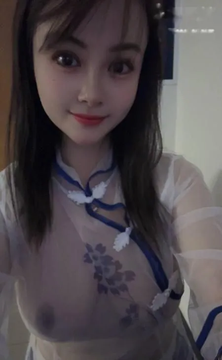 成都巨乳制服婷婷