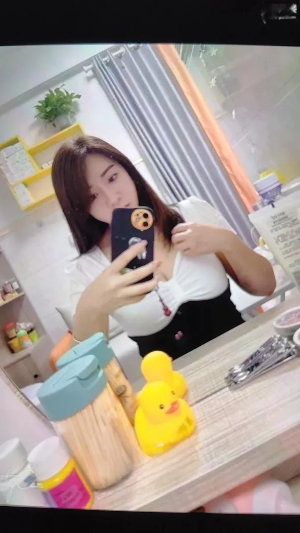 白云永泰大胸思思