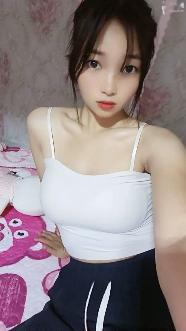 胸控福利大胸妹