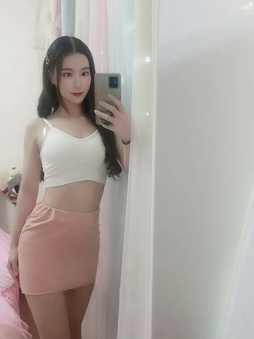 朝阳高挑性感玉兔少妇