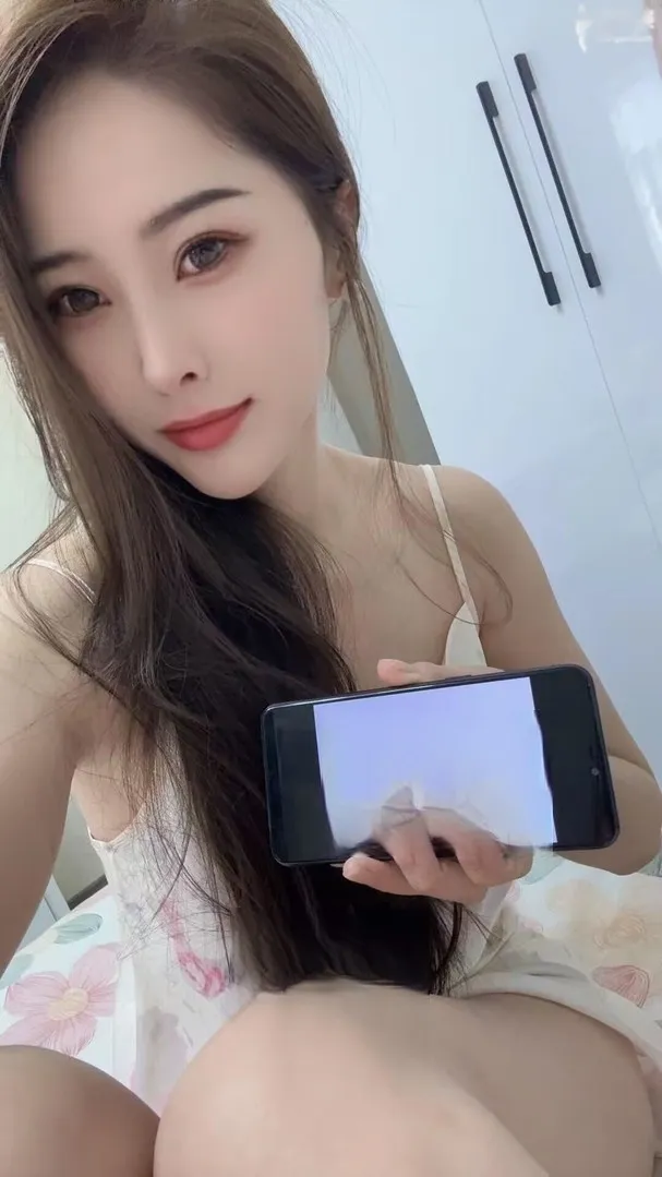 极品中项琳琳