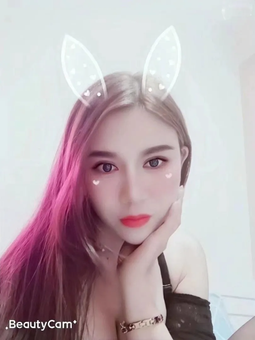 身材丰满型的小少妇