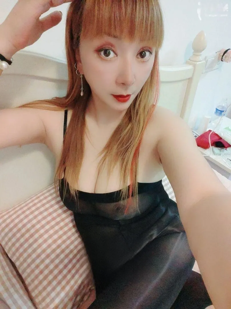 惠济大胸少妇