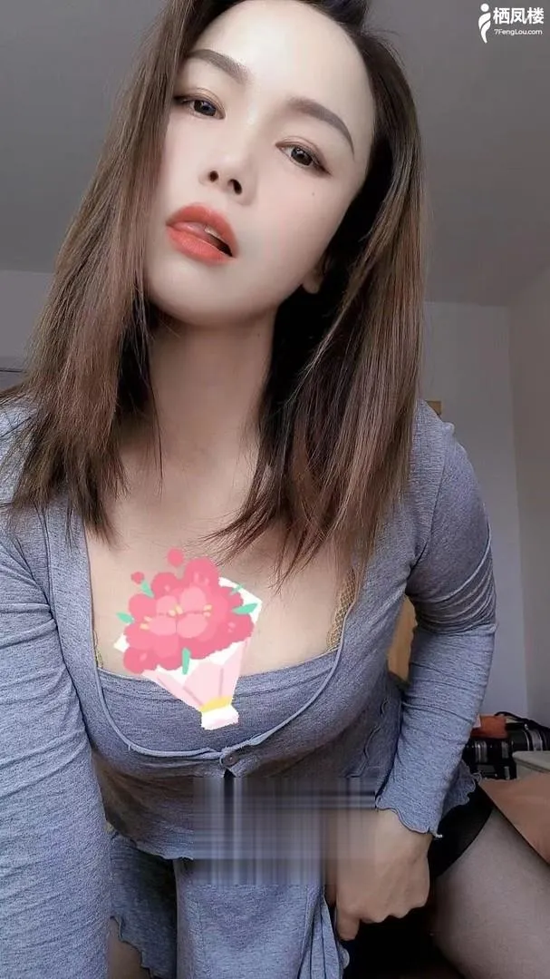 性感御姐妩媚诱人