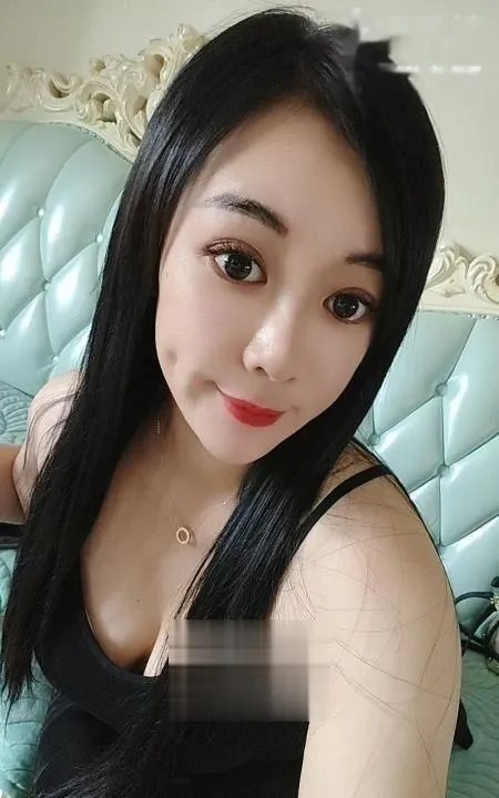 骚气浪荡玩得开的欲姐