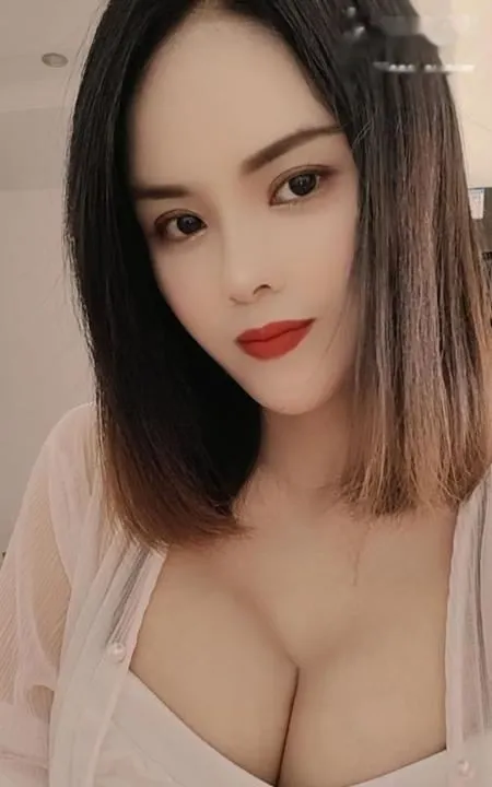 极品嫩妹性感小野猫