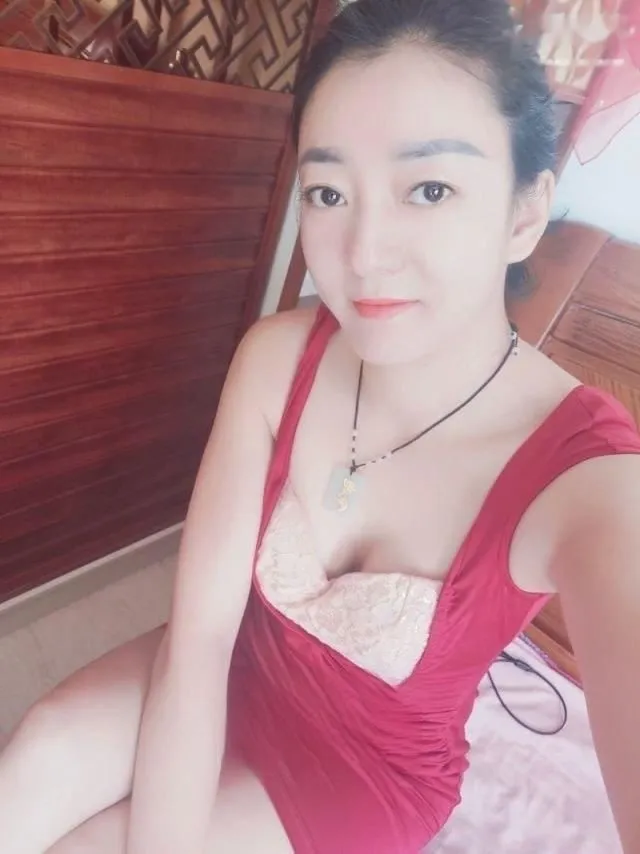 仑山少妇宝宝