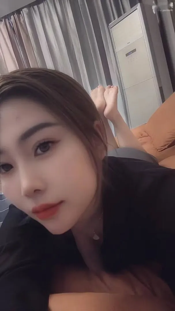 热情风骚小烧货