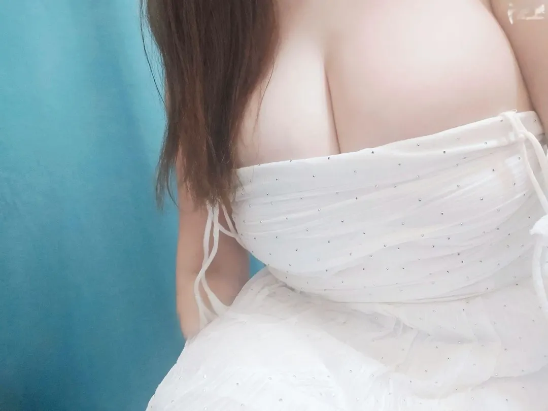 大奶骚静静
