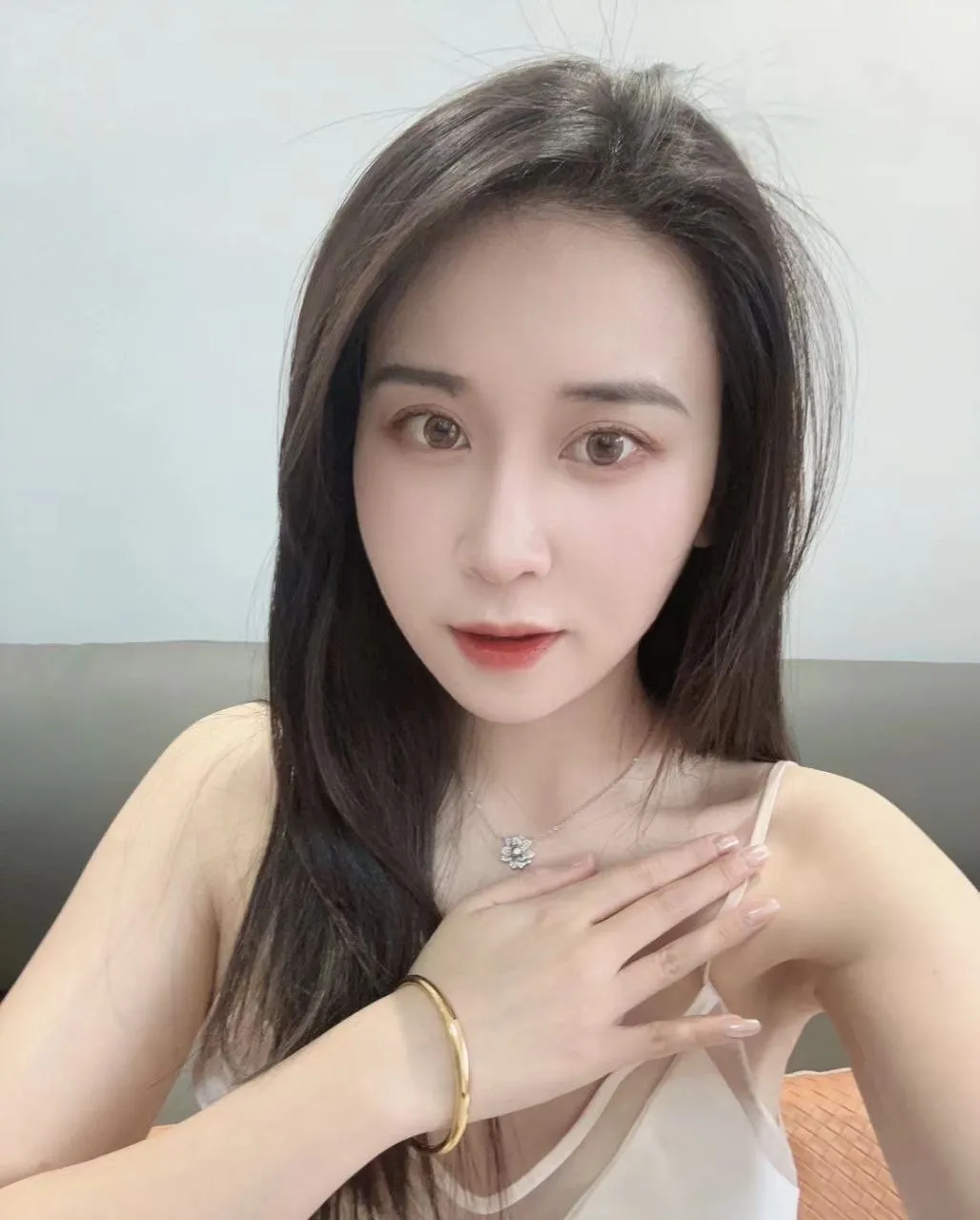 制服情趣妹子