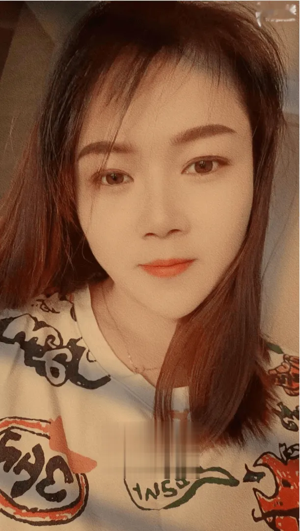 翻身小妹可可