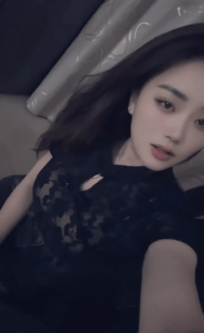 少妇虞美人