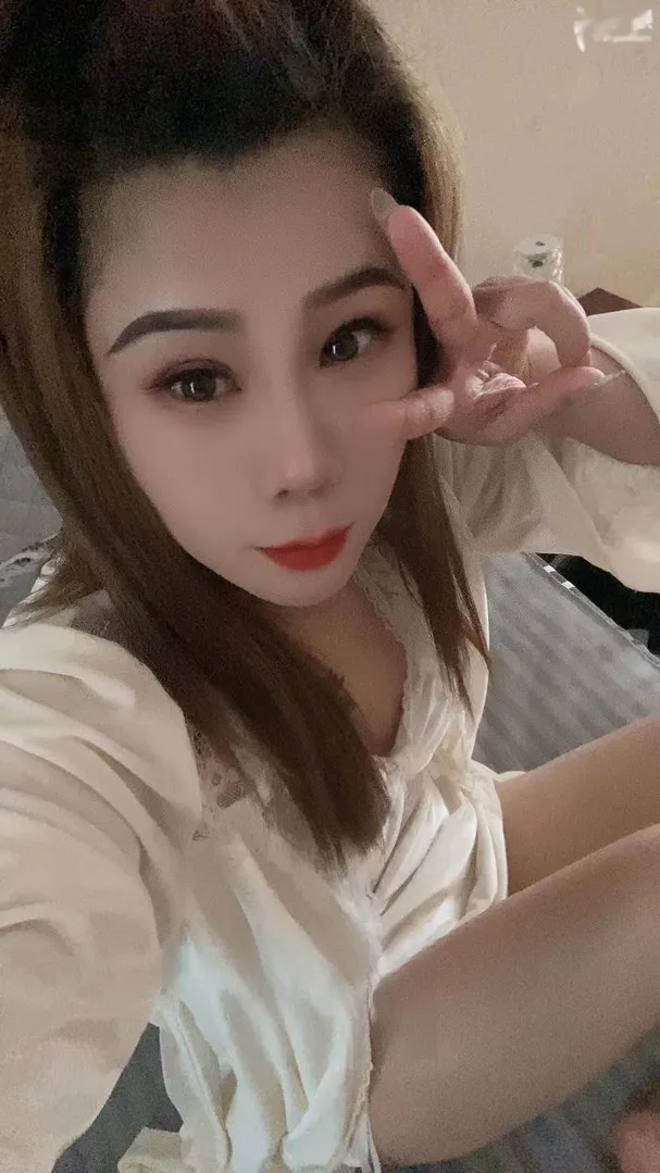 体验花式丝足小姐姐