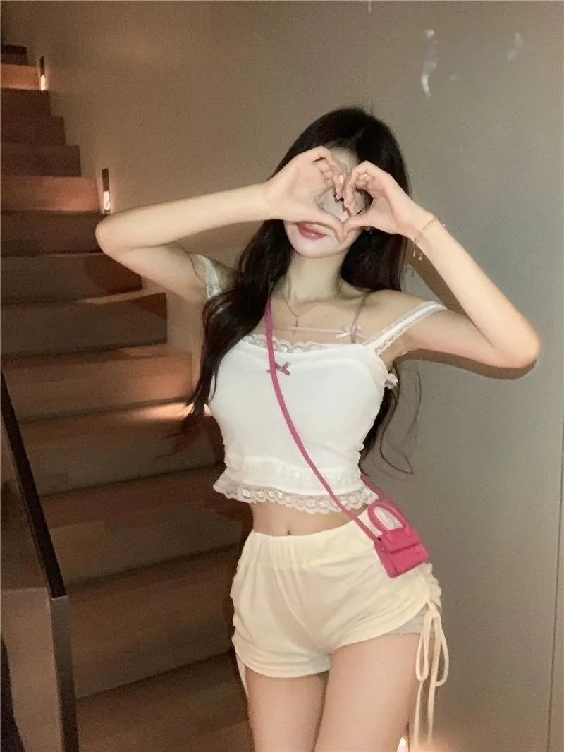 外阴唇挺大的