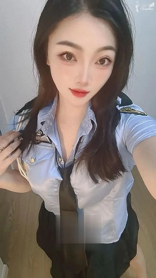 小三气质佳佳