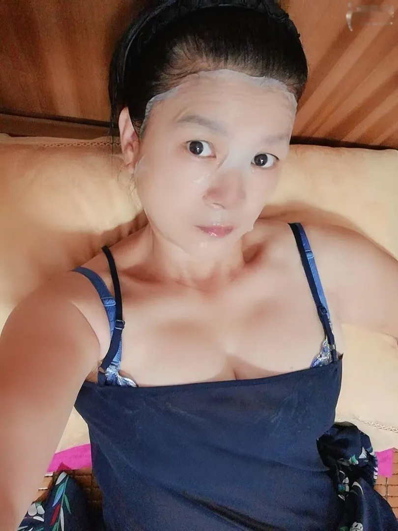 性价比大胸熟女