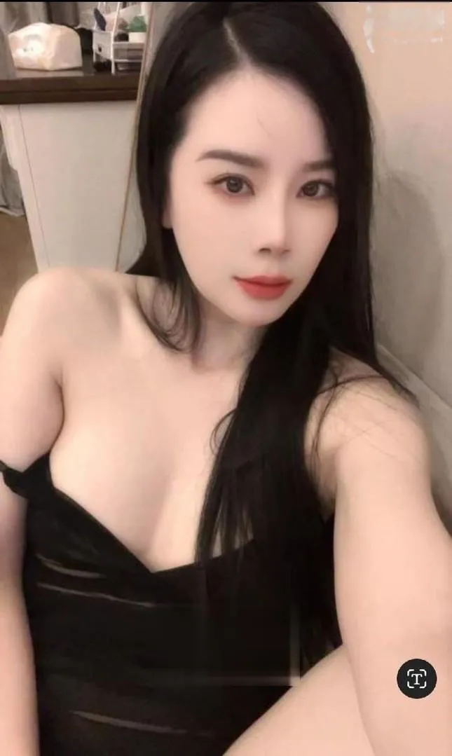 性感小妹妹奶大水多多