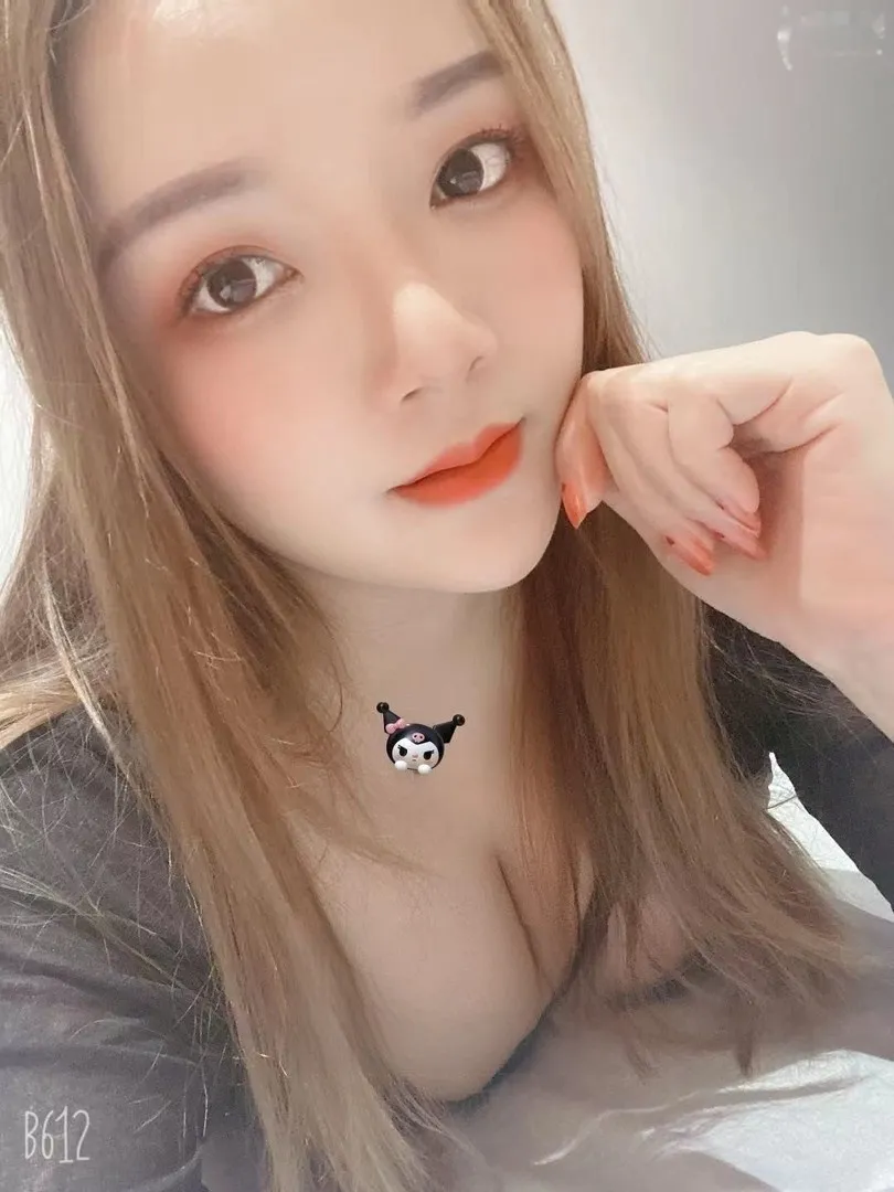 下沙超赞御姐咪咪