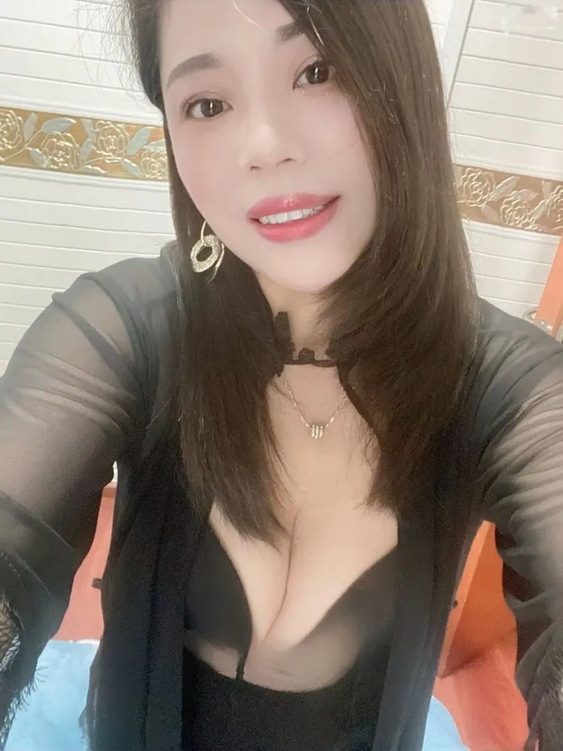 风骚肉臀少妇