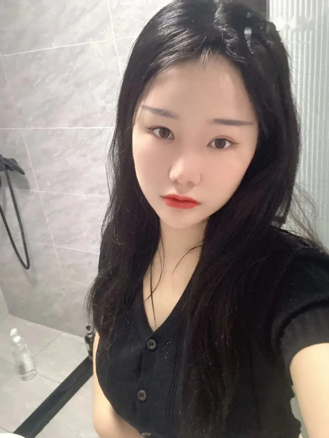 长沙雨花区大奶萝莉妹