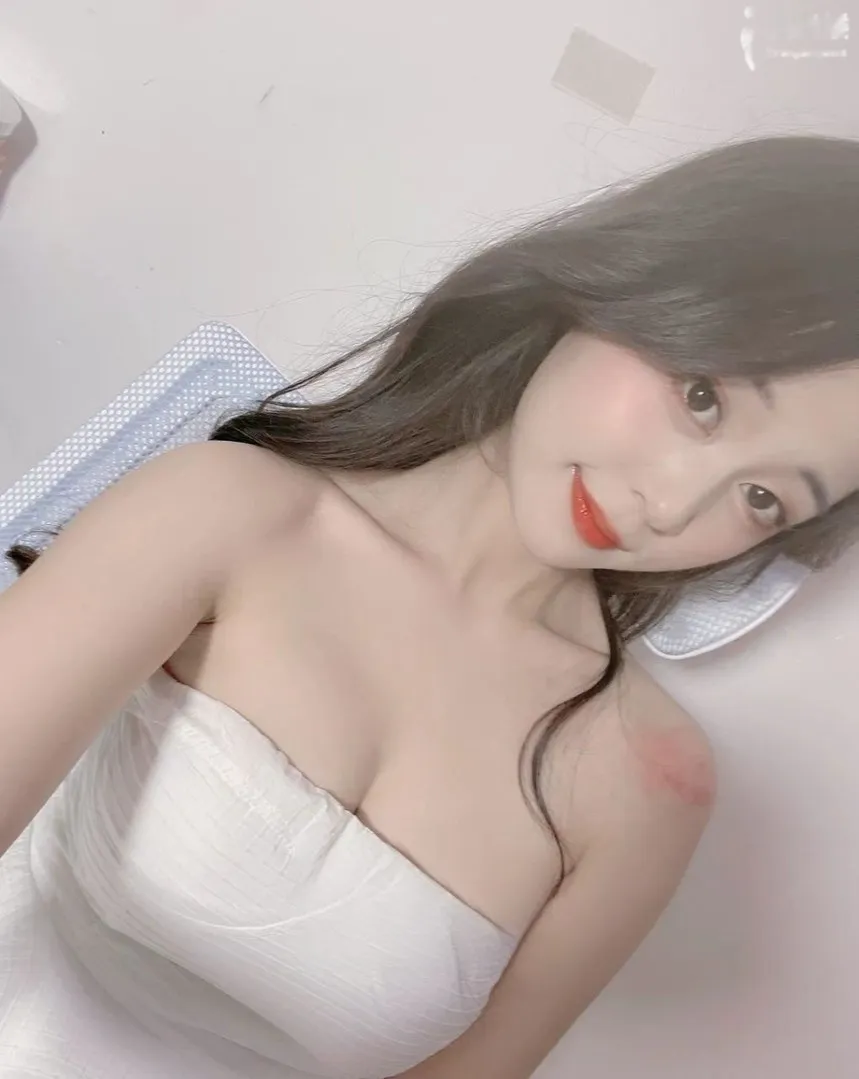 极品大胸妹妹