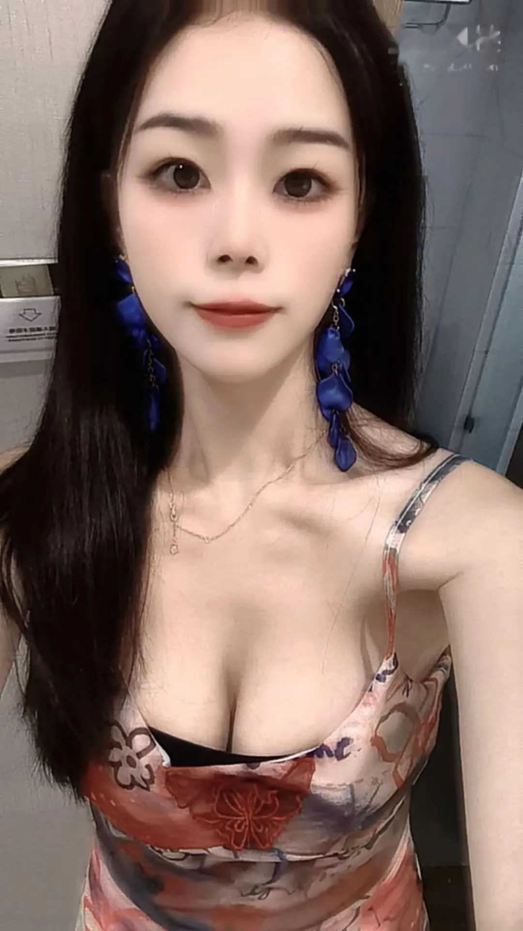 青岛漂亮小姐姐