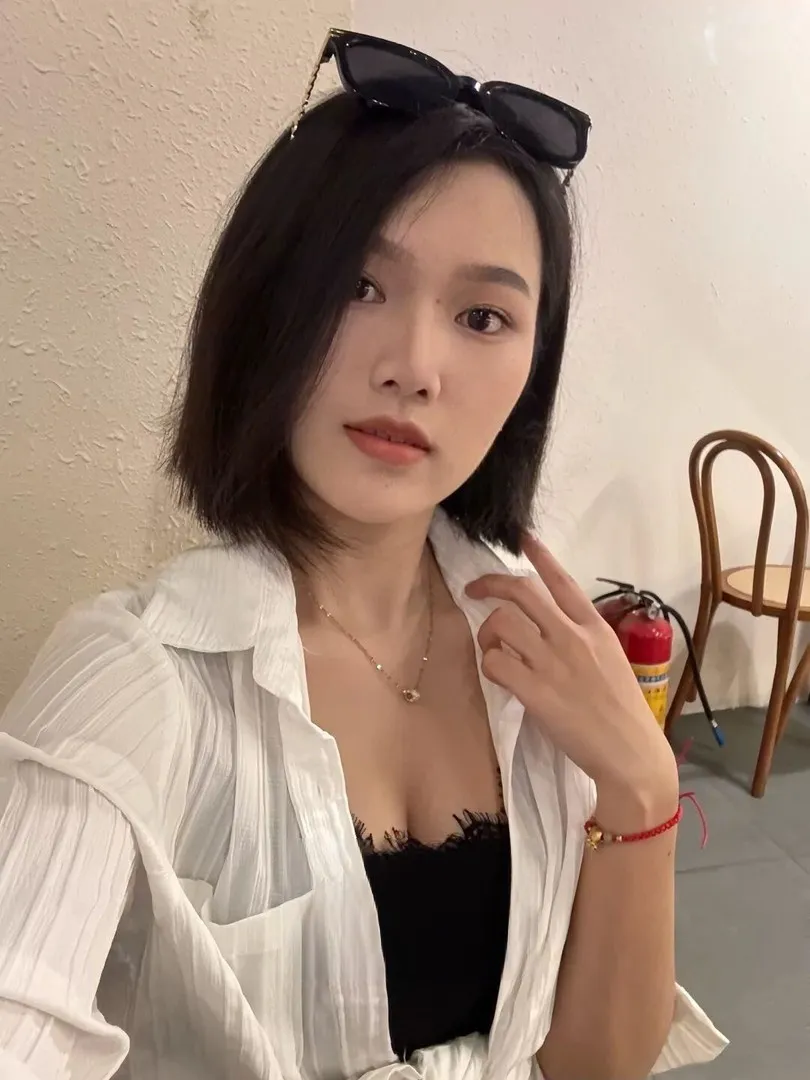 后入汁水泛滥小骚B
