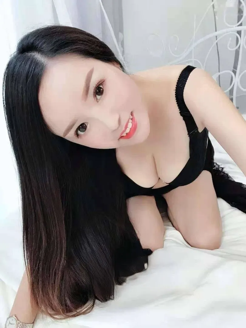 黄埔美女金金