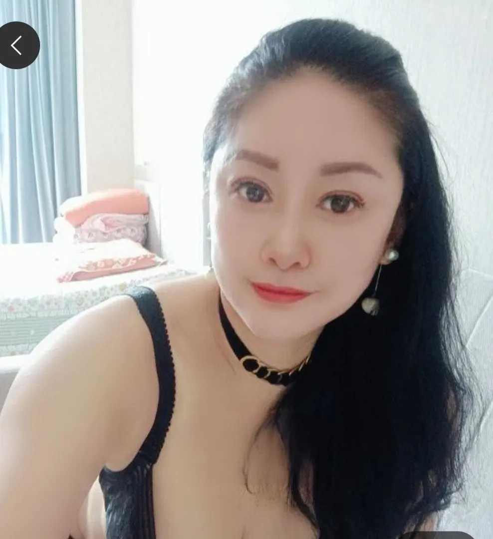 金湾三灶大奶熟女姐姐