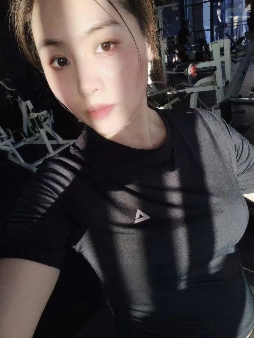 珠海女王sm舌精灵