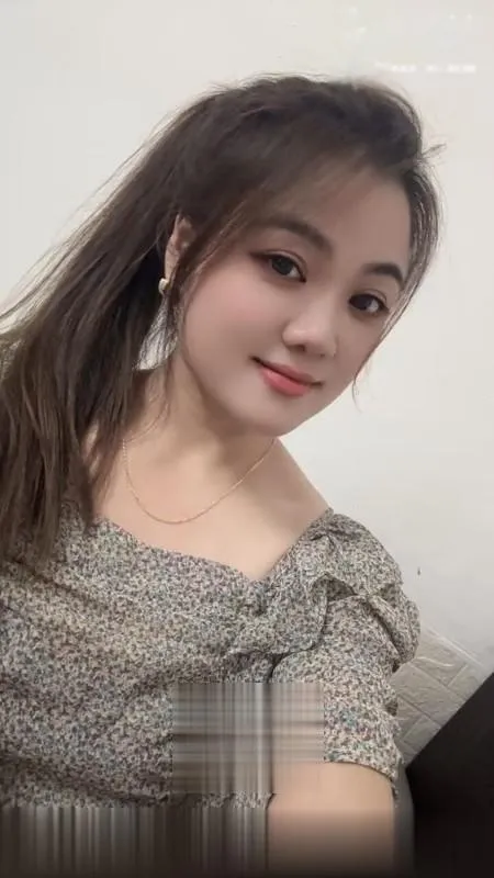 妹儿热情主动风骚美鲍粉嫩多汁
