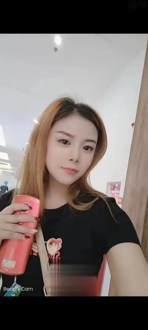 白云小佰