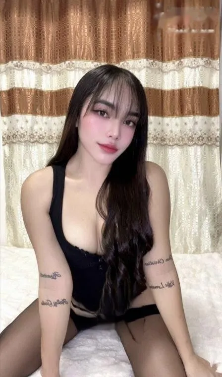 越秀大胸淇淇