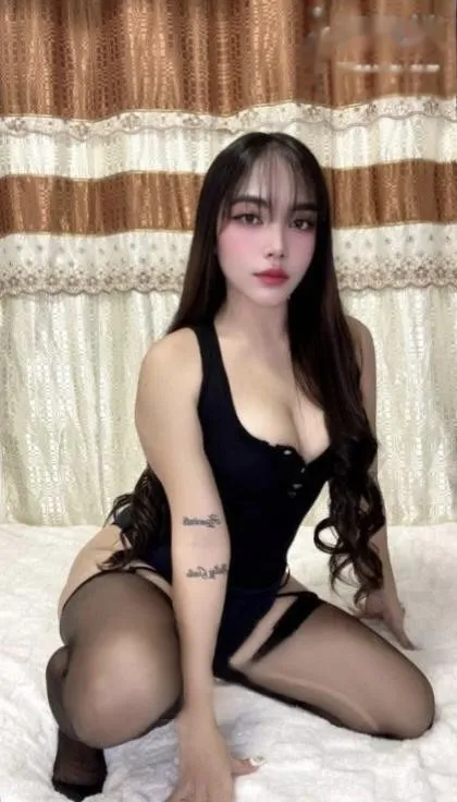 越秀大胸淇淇
