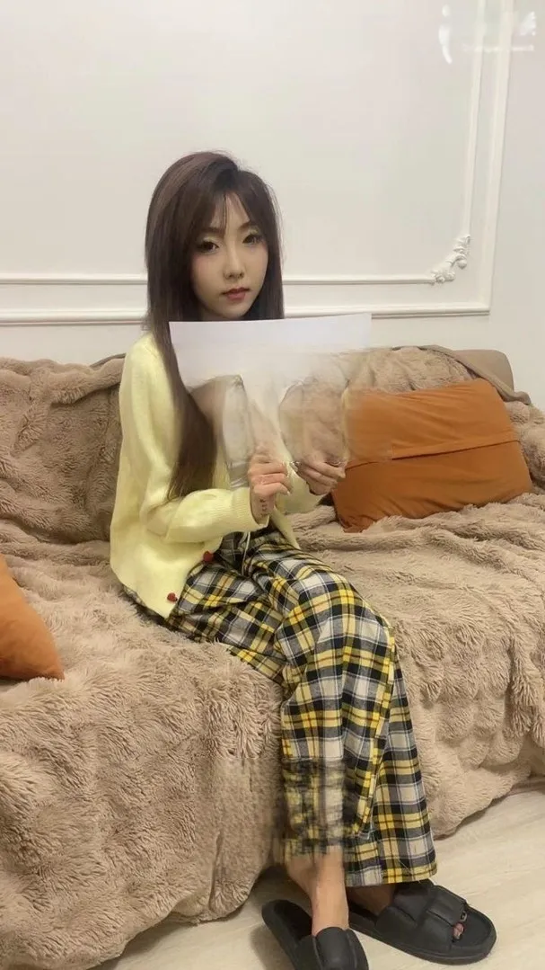 身材苗条小雪老师