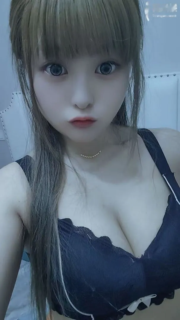 丰满柔软小姐姐